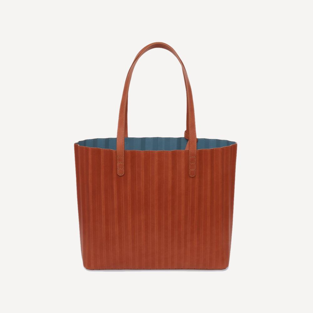 Debossed lederen tote