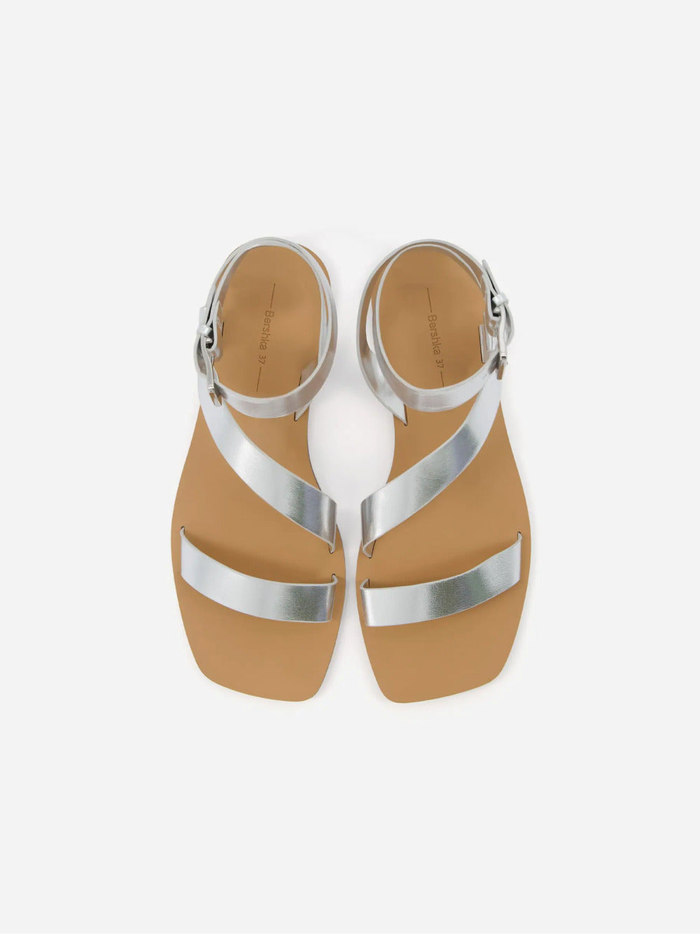 Platte sandalen met enkelriem