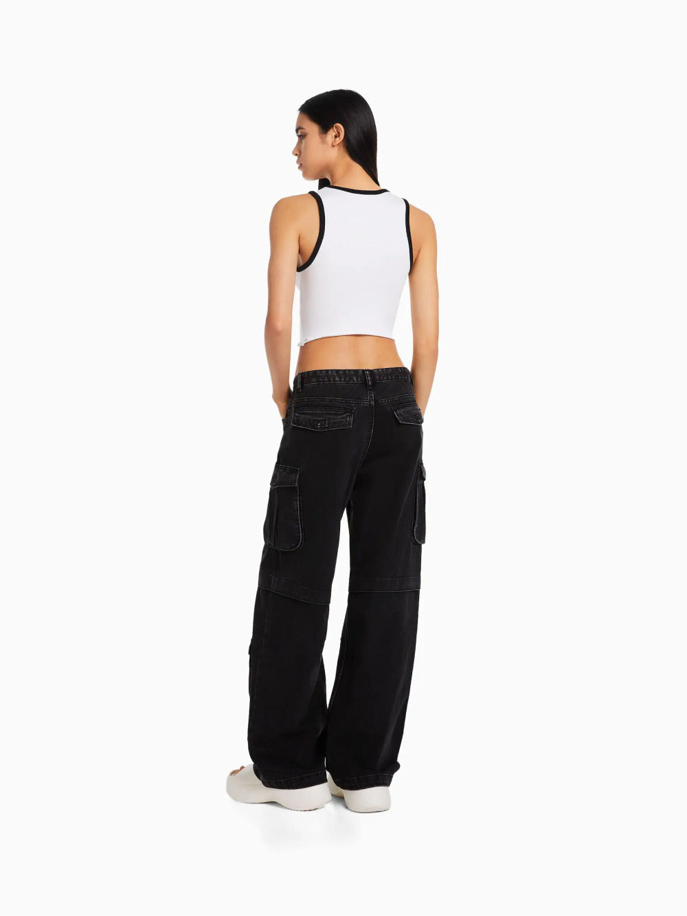 Jeans cargo multi-tasca