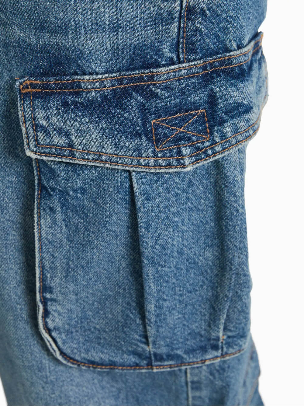 Jeans cargo multi-tasca