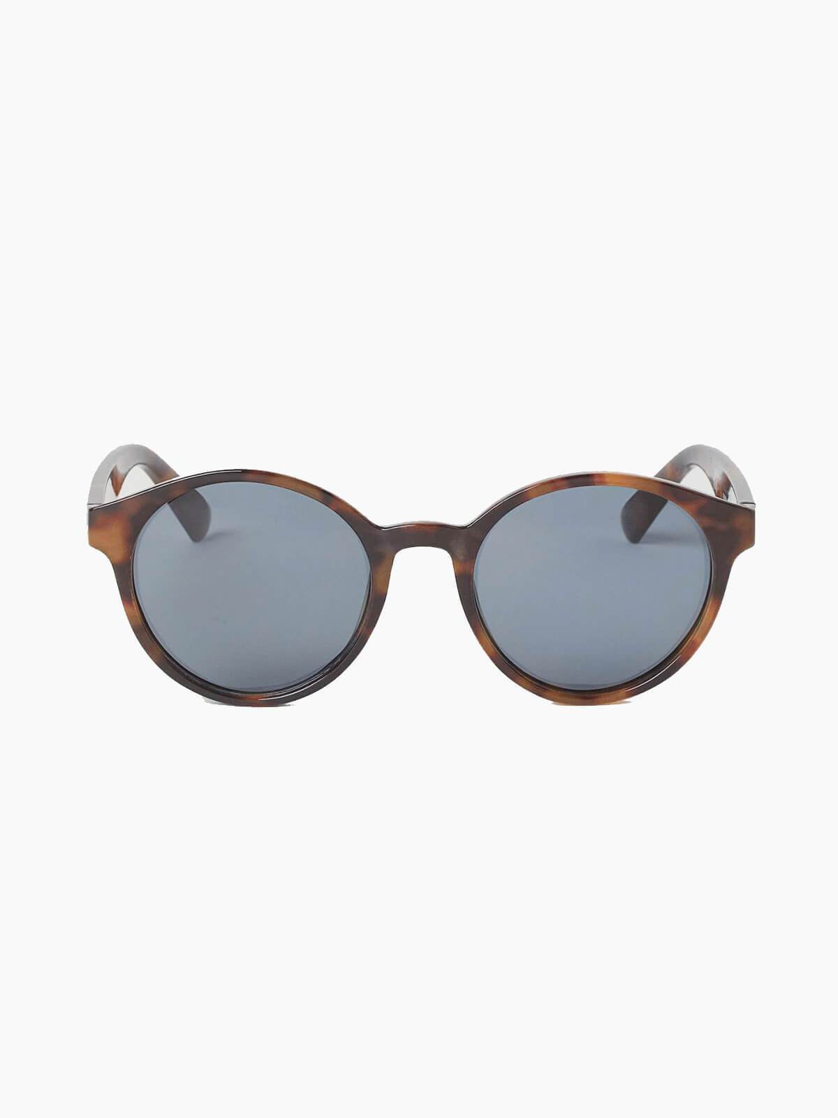 Round sunglasses